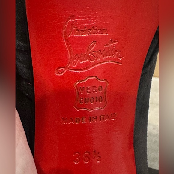 Christian Louboutin High Heel Pumps - Picture 10 of 10